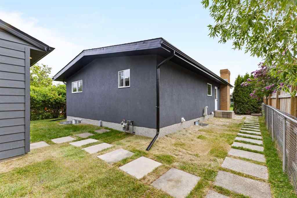MLS® A2250522 - 611 Agate Crescent SE in Acadia Calgary, Residential