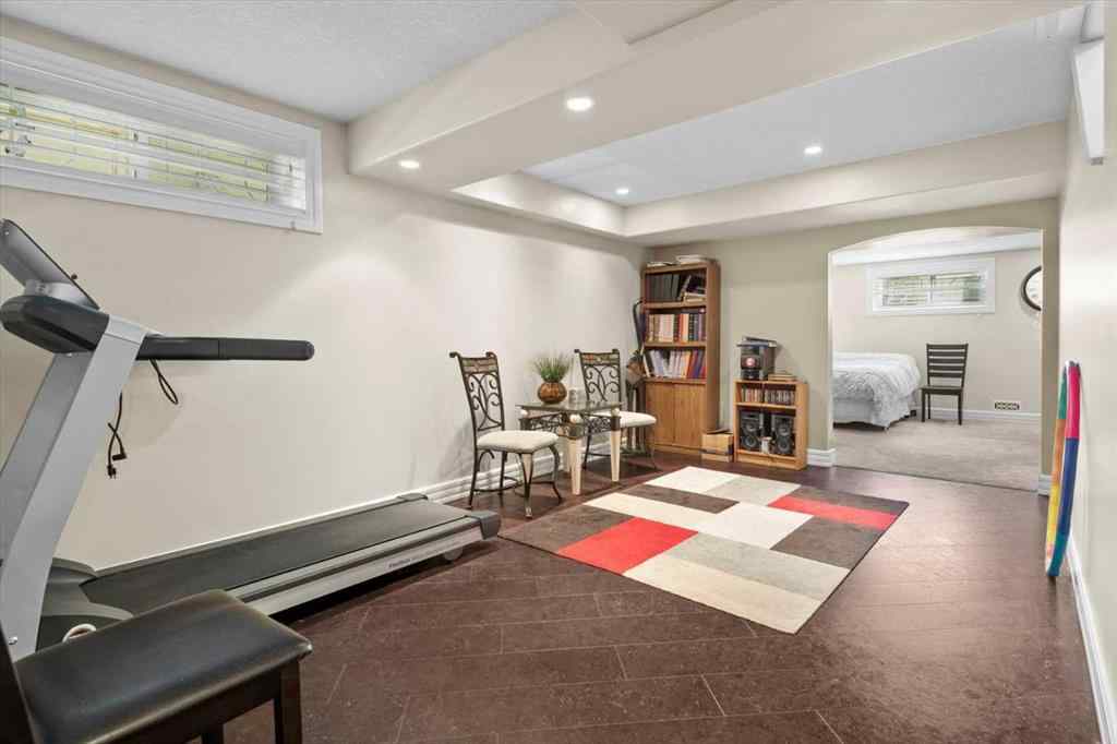 MLS® A2250523 - 9124 Edgebrook Drive NW in Edgemont Calgary, Residential