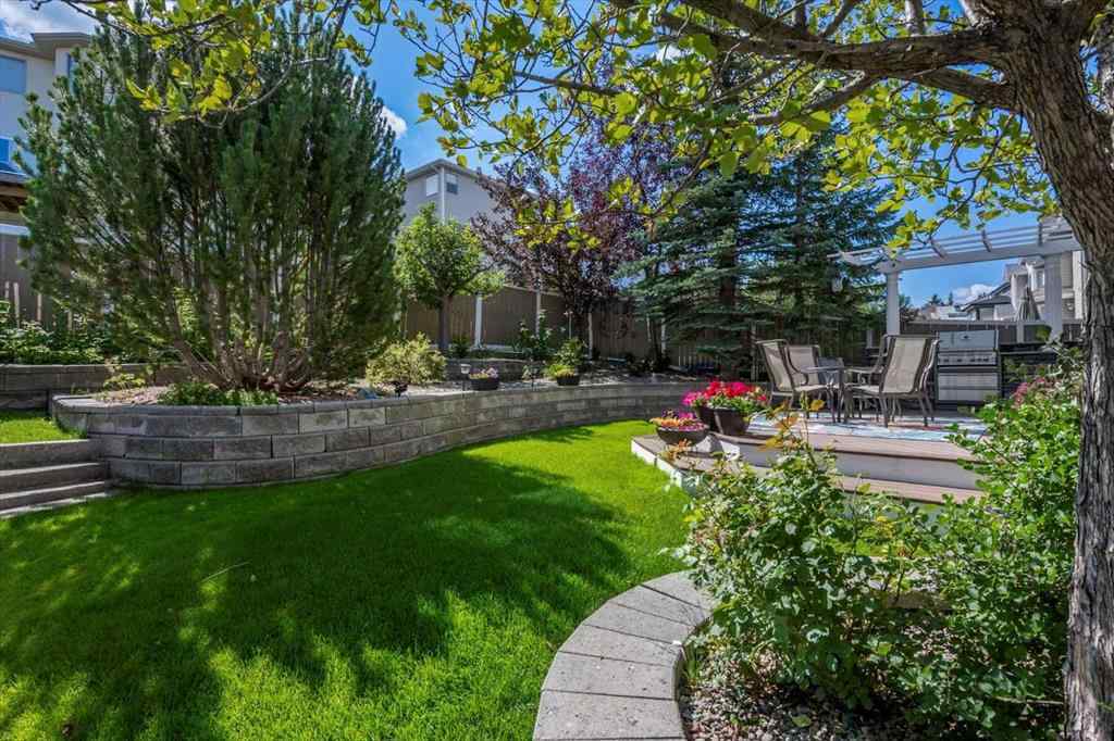 MLS® A2250523 - 9124 Edgebrook Drive NW in Edgemont Calgary, Residential