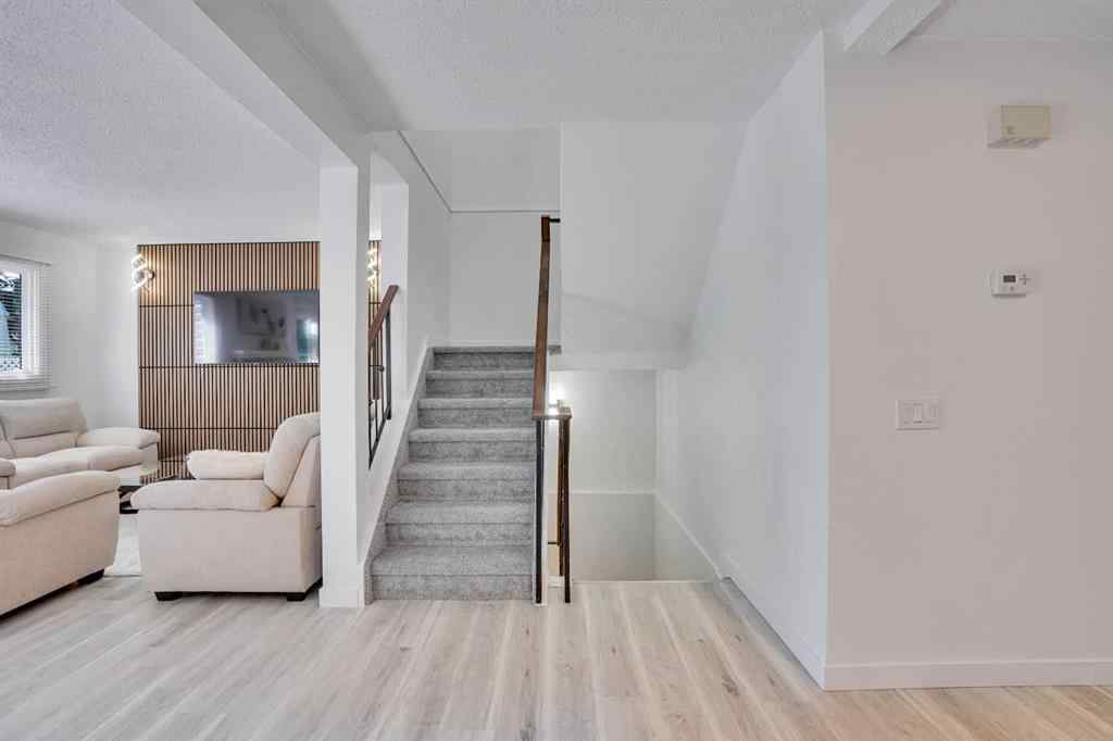 MLS® A2250524 - Unit #95 200 Shawnessy Drive SW in Shawnessy Calgary, Residential
