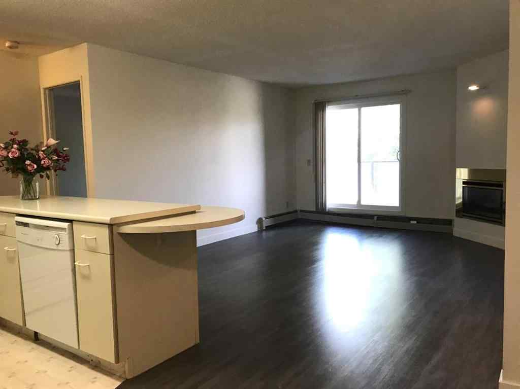 MLS® A2250526 - Unit #21 2421 Edenwold Heights NW in Edgemont Calgary, Residential