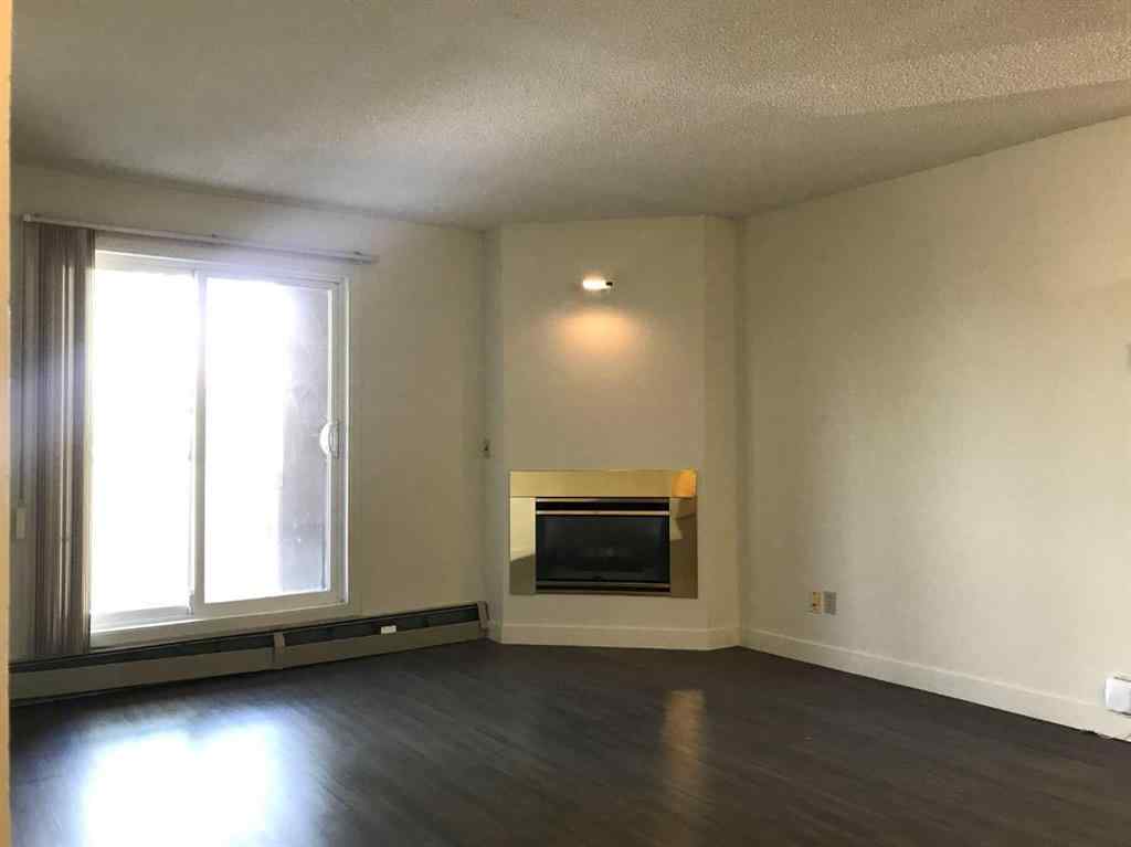 MLS® A2250526 - Unit #21 2421 Edenwold Heights NW in Edgemont Calgary, Residential
