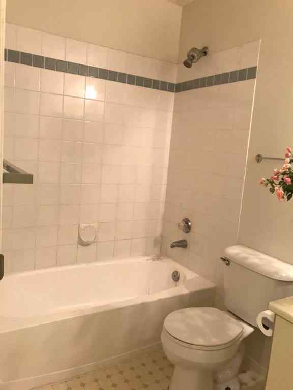 MLS® A2250526 - Unit #21 2421 Edenwold Heights NW in Edgemont Calgary, Residential
