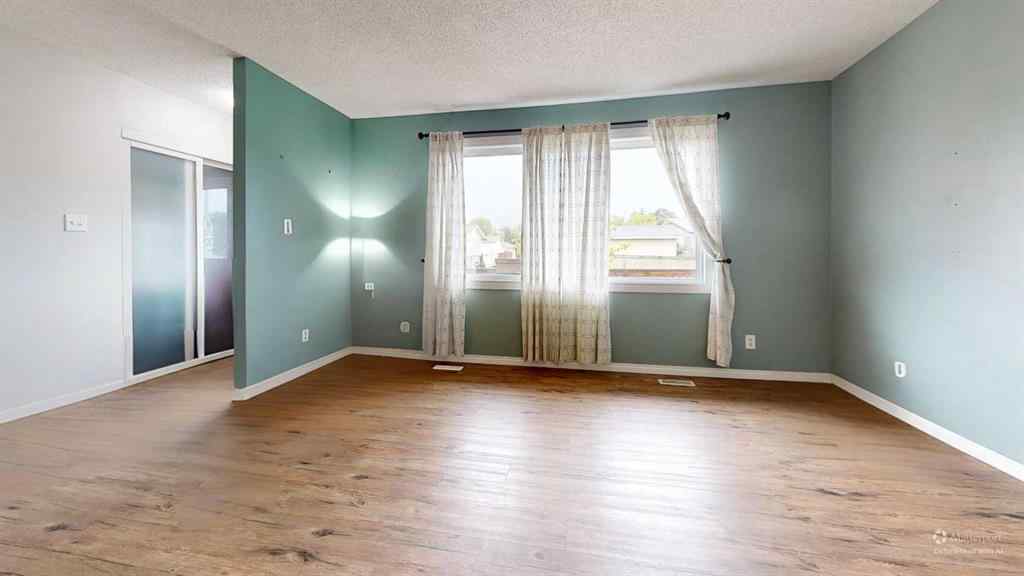 MLS® A2250528 - 212 Silica Place  in Thickwood Fort McMurray, Residential