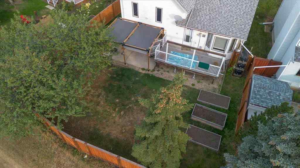 MLS® A2250545 - 9055 106 Avenue  in Crystal Heights Grande Prairie, Residential