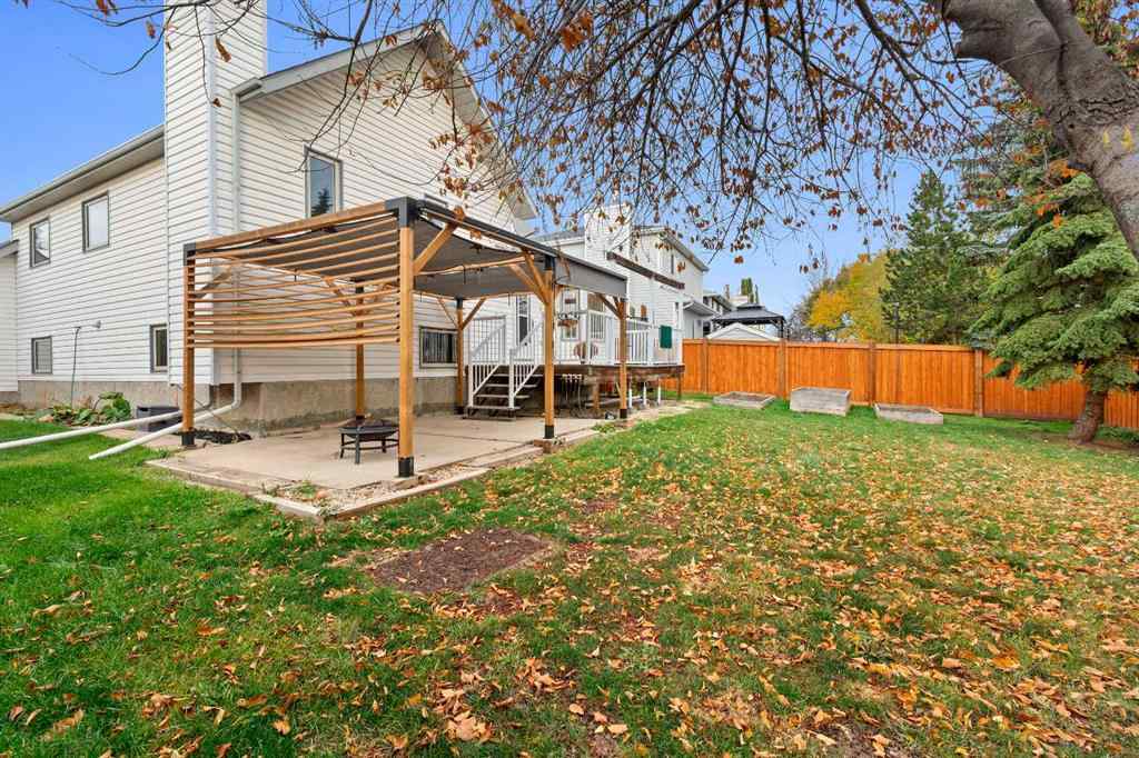 MLS® A2250545 - 9055 106 Avenue  in Crystal Heights Grande Prairie, Residential