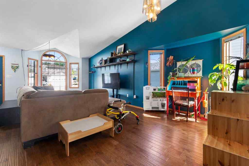 MLS® A2250545 - 9055 106 Avenue  in Crystal Heights Grande Prairie, Residential