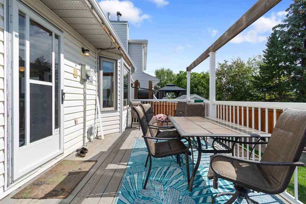 MLS® A2250545 - 9055 106 Avenue  in Crystal Heights Grande Prairie, Residential