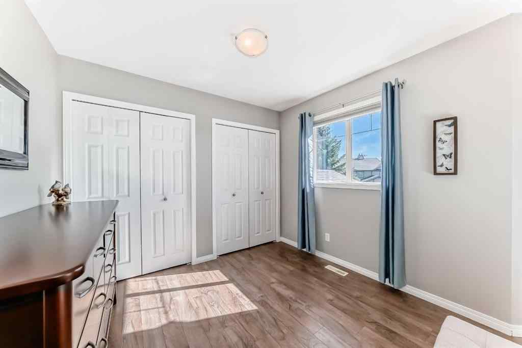 MLS® A2250547 - 1 Spring Meadows Bay  in Cimarron Meadows Okotoks, Residential