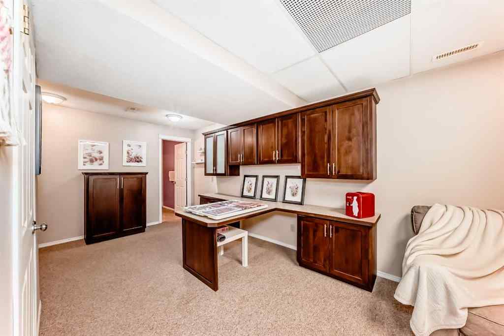 MLS® A2250547 - 1 Spring Meadows Bay  in Cimarron Meadows Okotoks, Residential