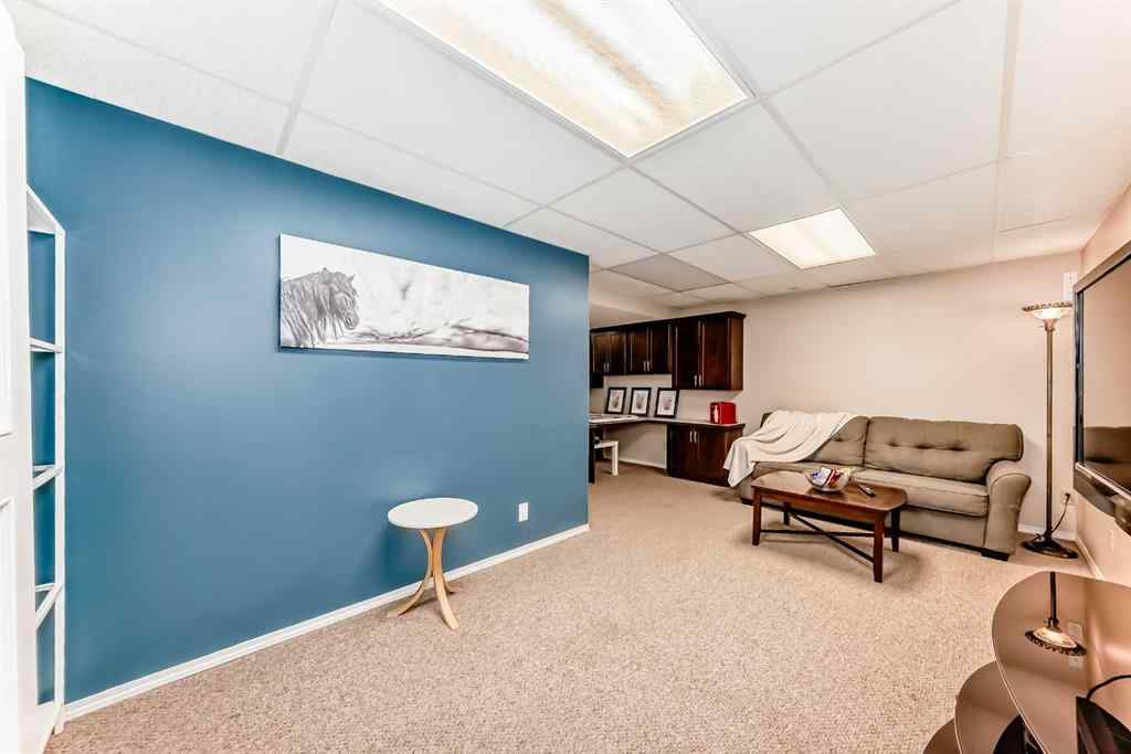 MLS® A2250547 - 1 Spring Meadows Bay  in Cimarron Meadows Okotoks, Residential
