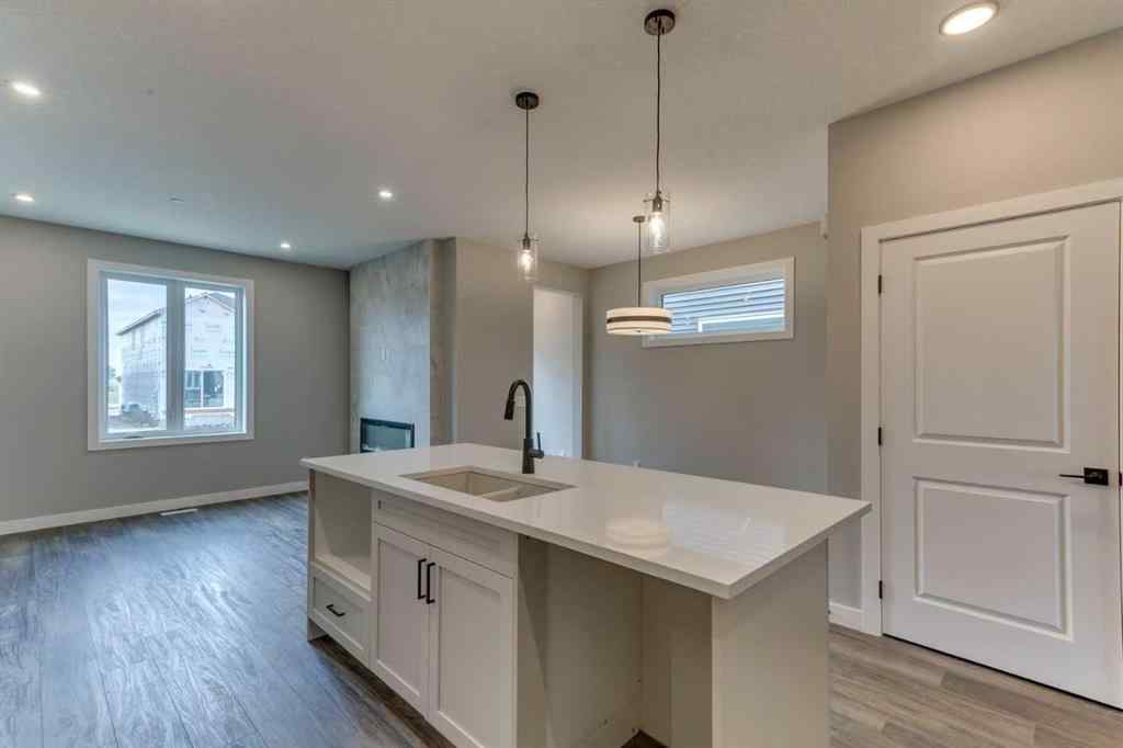 MLS® A2250554 - 469 Hotchkiss Drive SW in Hotchkiss Calgary, Residential