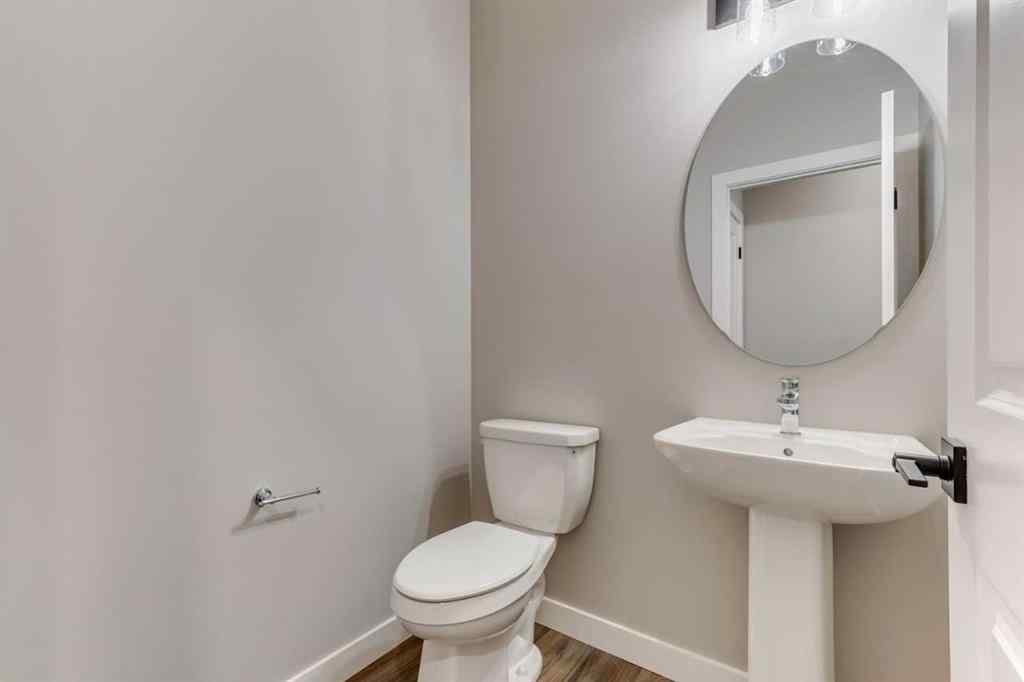 MLS® A2250554 - 469 Hotchkiss Drive SW in Hotchkiss Calgary, Residential