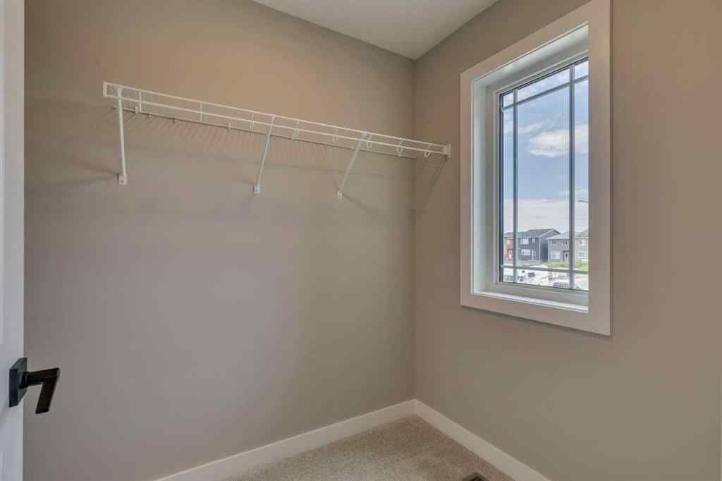 MLS® A2250554 - 469 Hotchkiss Drive SW in Hotchkiss Calgary, Residential