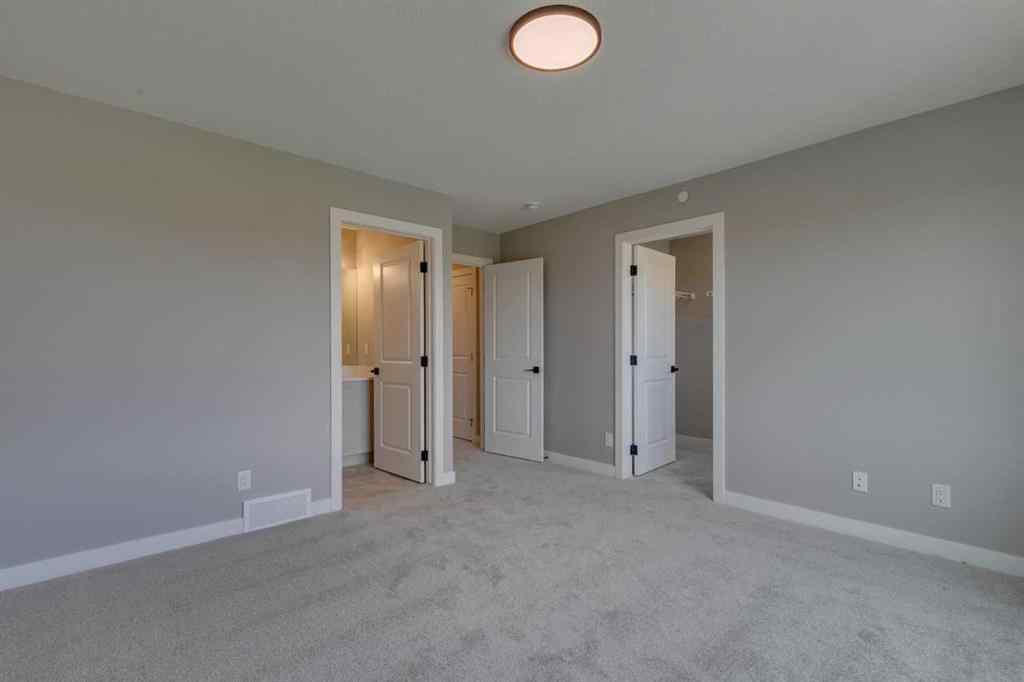 MLS® A2250554 - 469 Hotchkiss Drive SW in Hotchkiss Calgary, Residential