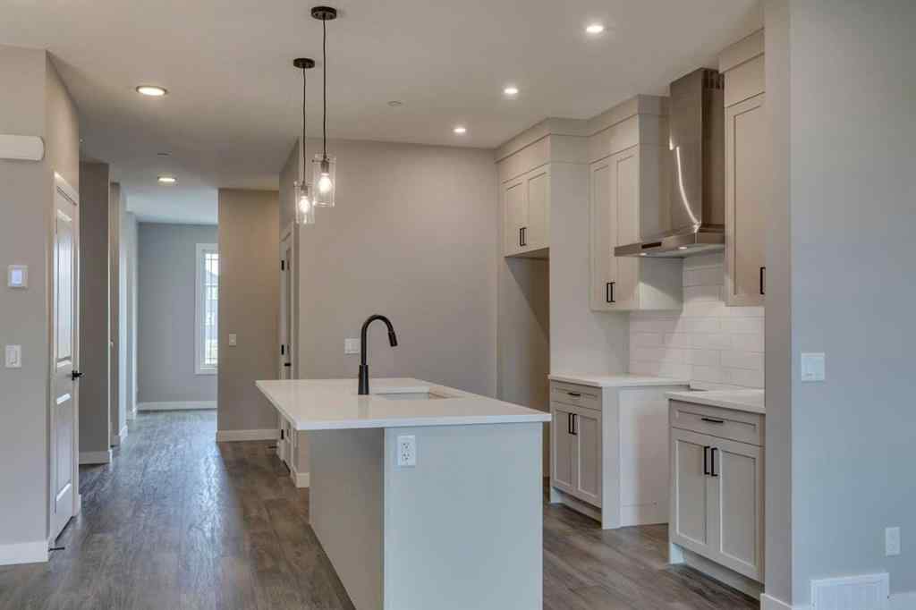 MLS® A2250554 - 469 Hotchkiss Drive SW in Hotchkiss Calgary, Residential