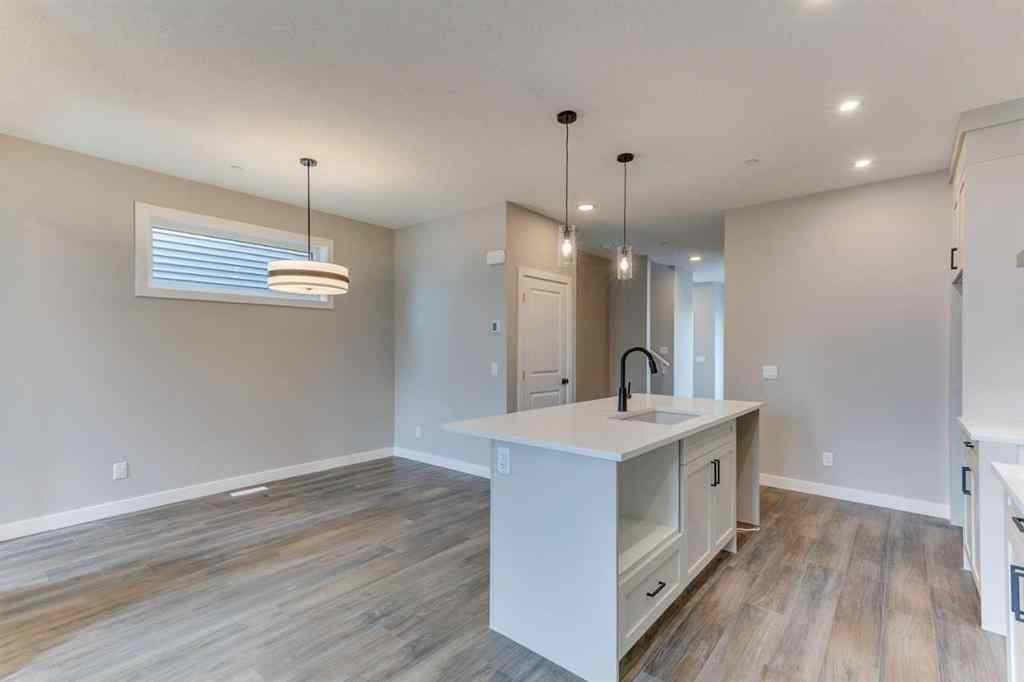 MLS® A2250554 - 469 Hotchkiss Drive SW in Hotchkiss Calgary, Residential