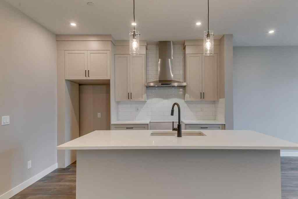 MLS® A2250554 - 469 Hotchkiss Drive SW in Hotchkiss Calgary, Residential