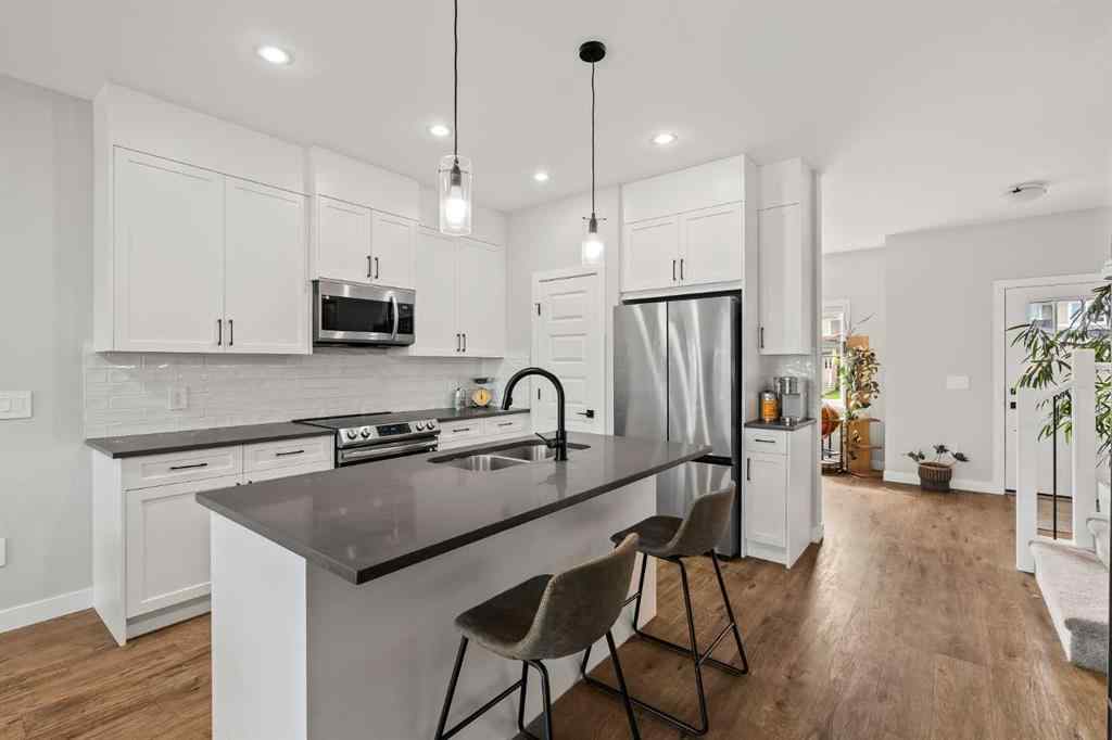 MLS® A2250555 - 182 River Heights Drive  in River Heights Cochrane, Residential