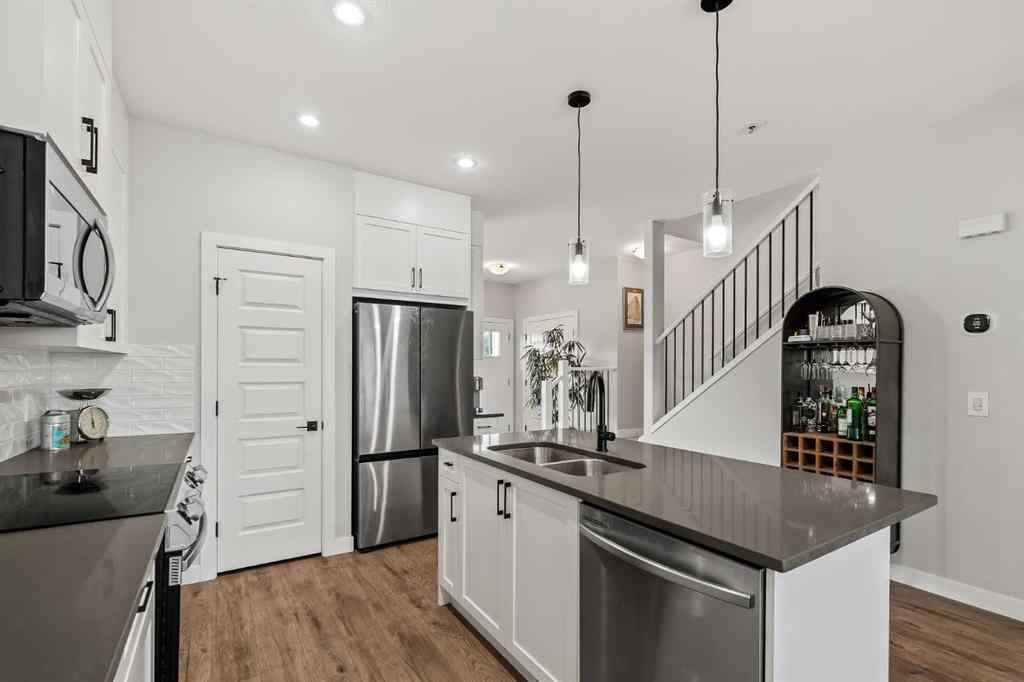 MLS® A2250555 - 182 River Heights Drive  in River Heights Cochrane, Residential