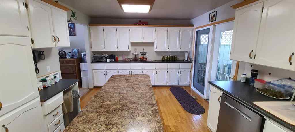 MLS® A2250562 - 5314 46 Street  in NONE Taber, Residential
