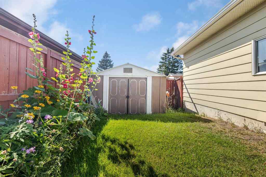 MLS® A2250566 - 84 Fallswater Road NE in Falconridge Calgary, Residential