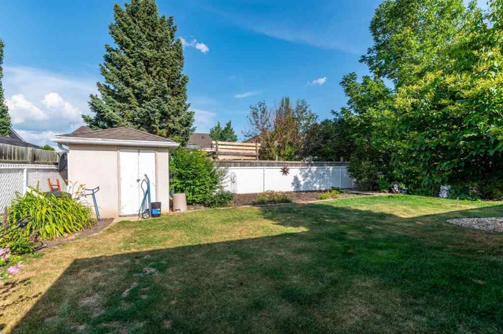 MLS® A2250570 - 3401 64 Avenue  in Parkview Estates Lloydminster, Residential