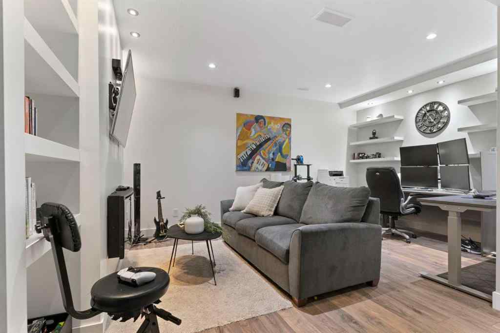 MLS® A2250576 - 452 Hillcrest Manor SW in Hillcrest Airdrie, Residential