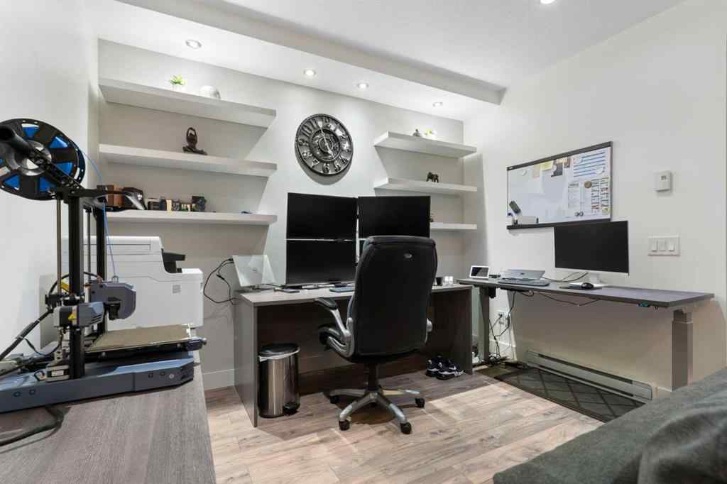 MLS® A2250576 - 452 Hillcrest Manor SW in Hillcrest Airdrie, Residential
