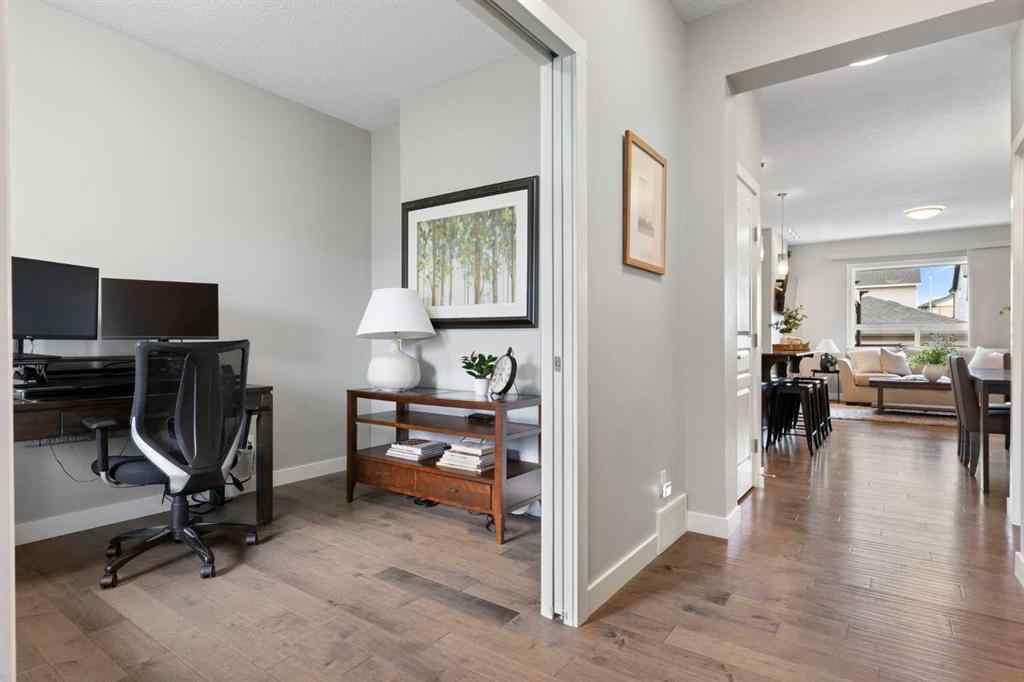 MLS® A2250576 - 452 Hillcrest Manor SW in Hillcrest Airdrie, Residential