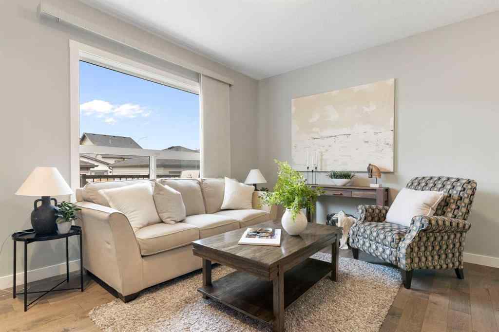 MLS® A2250576 - 452 Hillcrest Manor SW in Hillcrest Airdrie, Residential