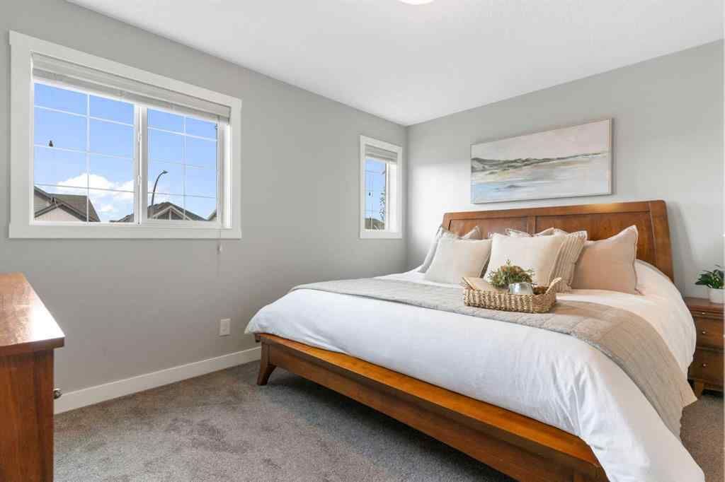 MLS® A2250576 - 452 Hillcrest Manor SW in Hillcrest Airdrie, Residential