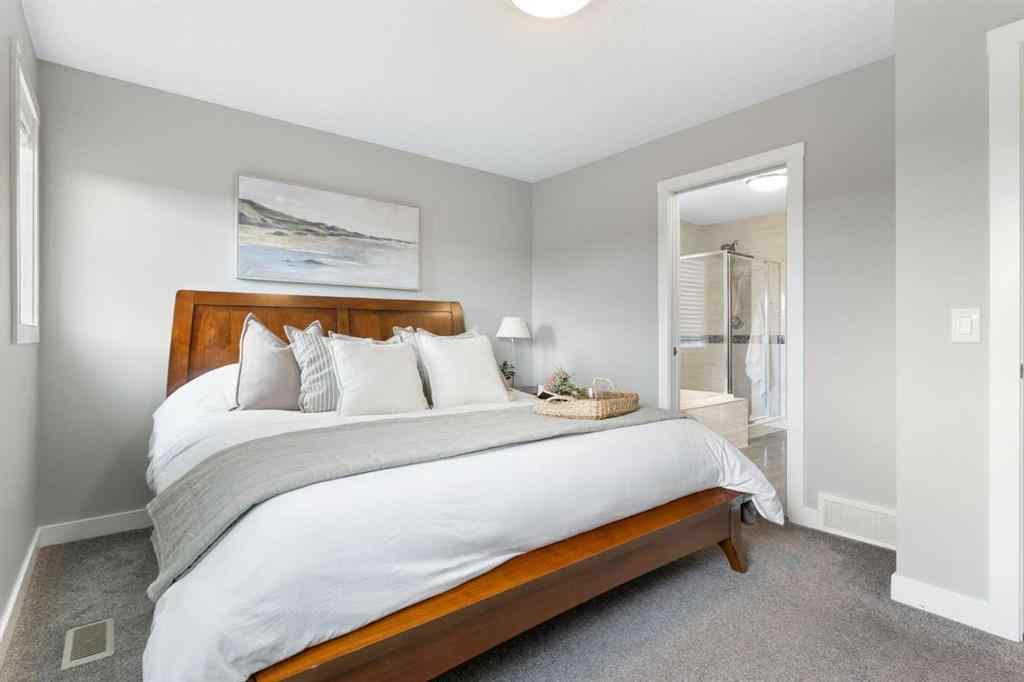 MLS® A2250576 - 452 Hillcrest Manor SW in Hillcrest Airdrie, Residential