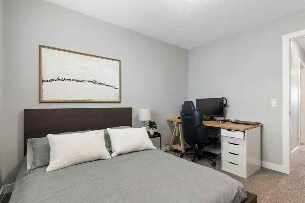 MLS® A2250576 - 452 Hillcrest Manor SW in Hillcrest Airdrie, Residential