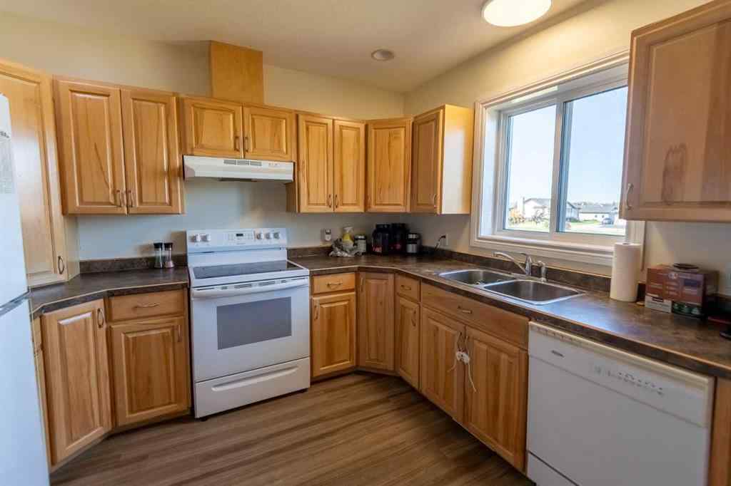 MLS® A2250579 - 10906 98 Avenue  in NONE La Crete, Multi-Family