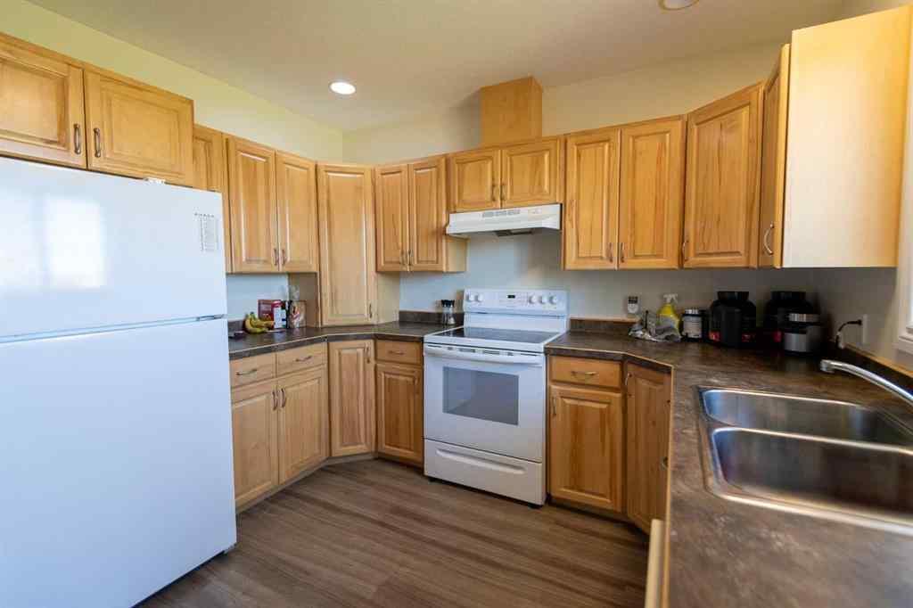 MLS® A2250579 - 10906 98 Avenue  in NONE La Crete, Multi-Family