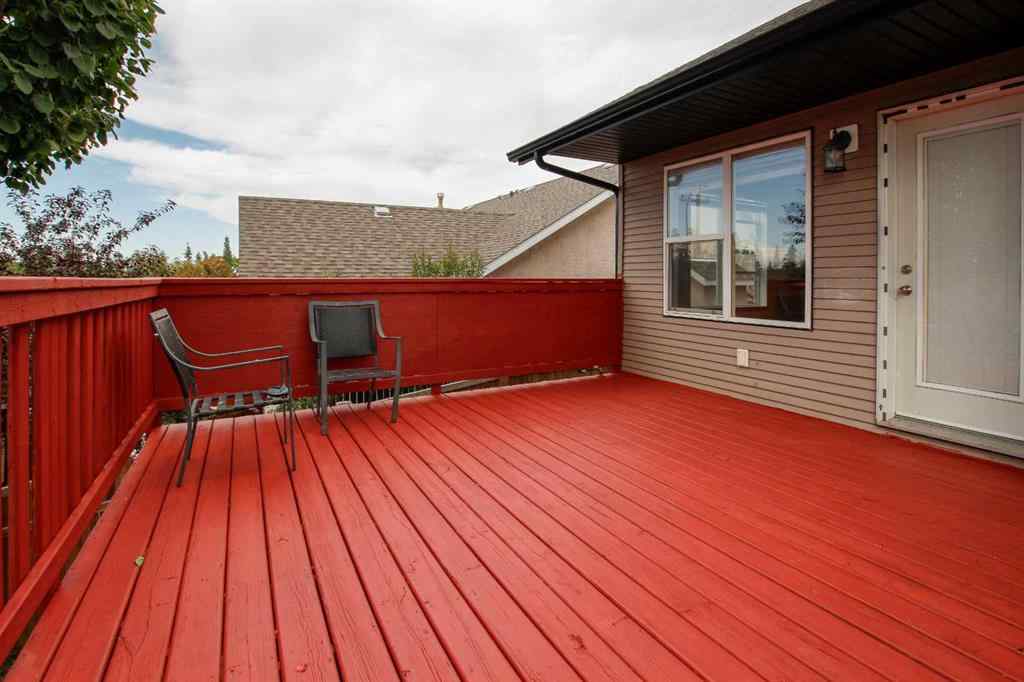 MLS® A2250580 - 43 Lindman Close  in Lakeway Landing Sylvan Lake, Residential