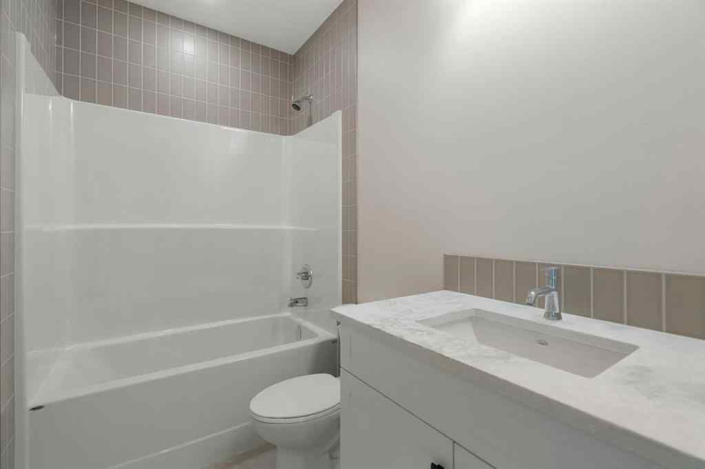 MLS® A2250581 - 88 Sunrise Heath  in Sunset Ridge Cochrane, Residential