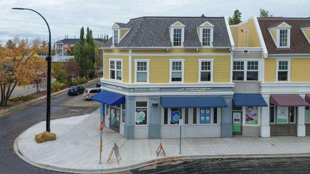 MLS® A2250591 - 5007 46 Street  in Downtown Sylvan Lake, Commercial