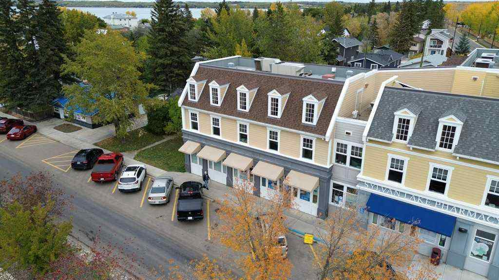 MLS® A2250591 - 5007 46 Street  in Downtown Sylvan Lake, Commercial