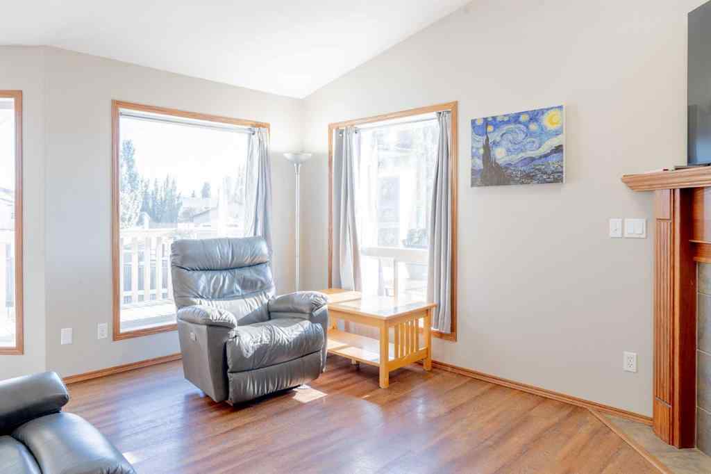 MLS® A2250592 - 6304 59 Street  in Lucas Heights Ponoka, Residential