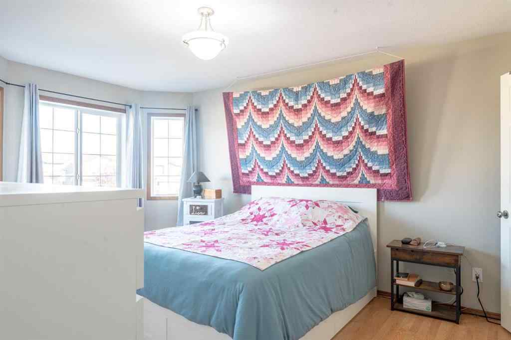 MLS® A2250592 - 6304 59 Street  in Lucas Heights Ponoka, Residential