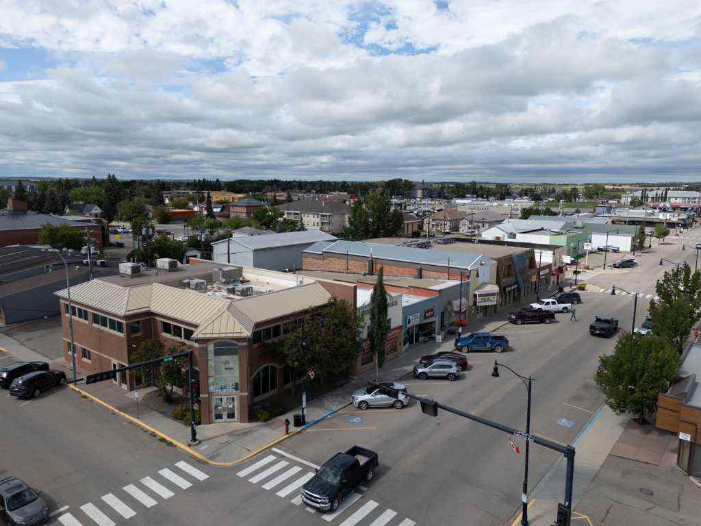 MLS® A2250594 - 4912 50 Avenue  in NONE Olds, Commercial