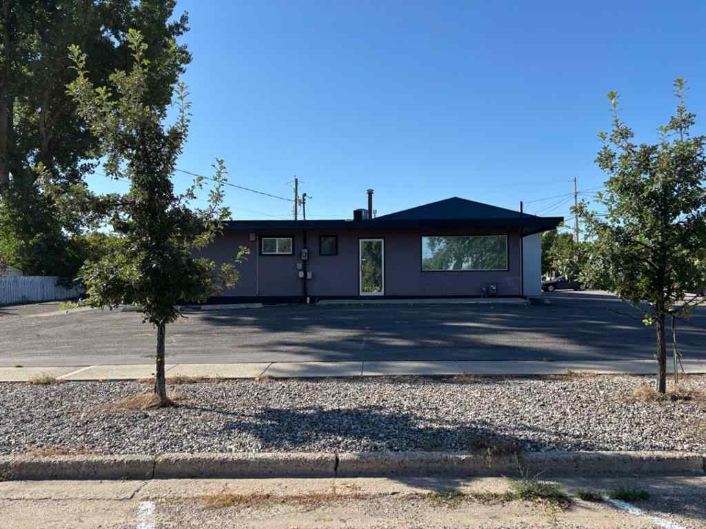 MLS® A2250596 - 5 S 1 ST  W in NONE Magrath, Commercial