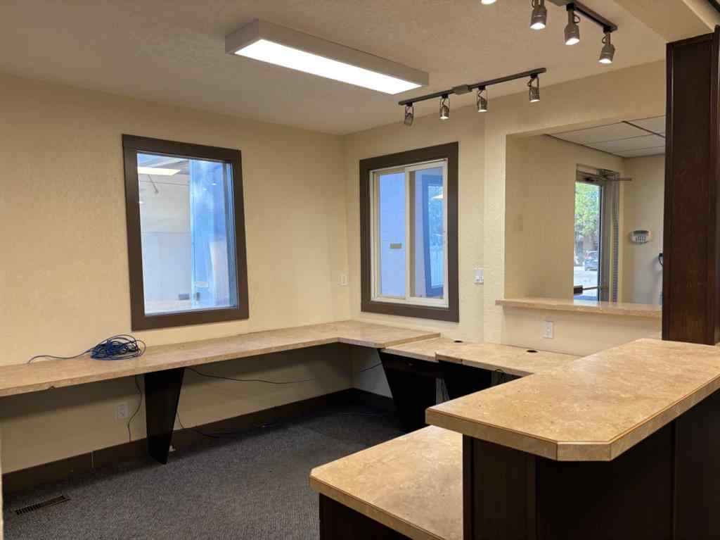 MLS® A2250596 - 5 S 1 ST  W in NONE Magrath, Commercial