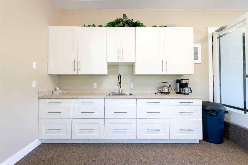 MLS® A2250601 - 9109 94 Street  in NONE La Crete, Commercial