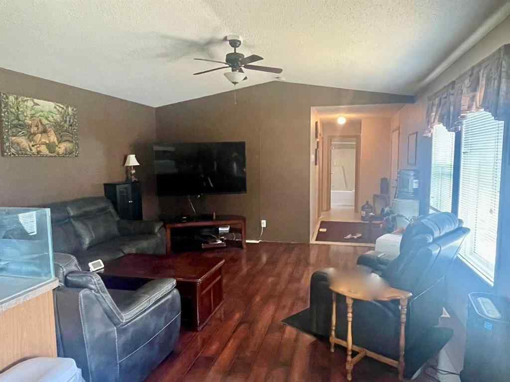 MLS® A2250603 - 1549 15 Street Crescent  in NONE Wainwright, Residential