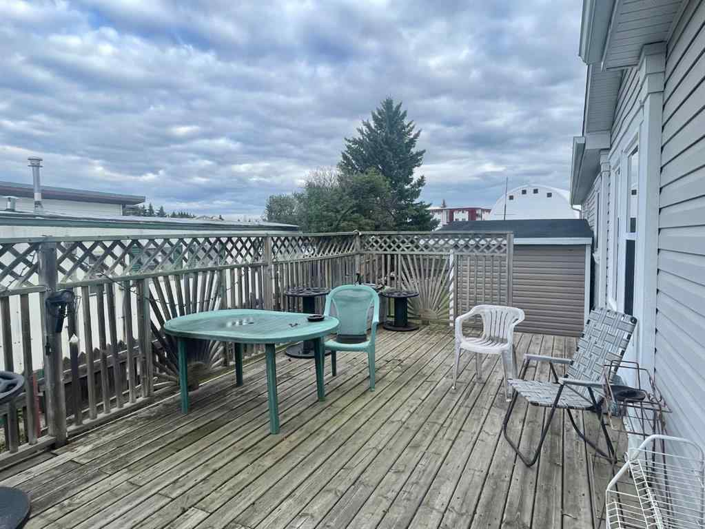 MLS® A2250603 - 1549 15 Street Crescent  in NONE Wainwright, Residential