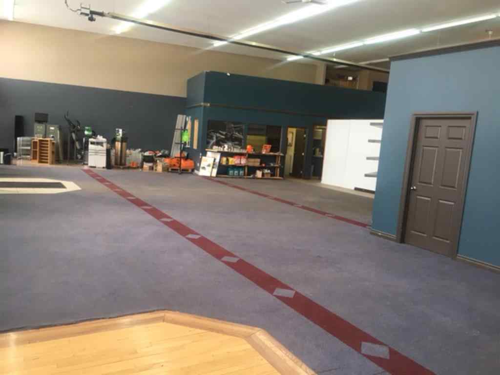 MLS® A2250607 - Unit #Bay 3 4213 42 nd Avenue N in NONE Whitecourt, Commercial
