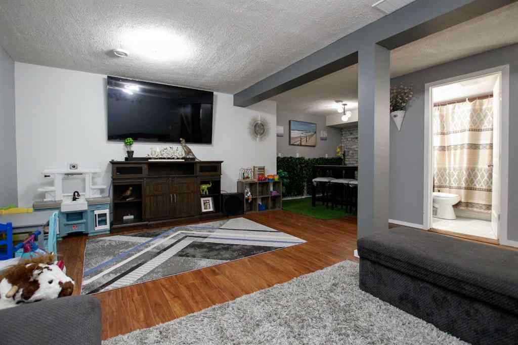 MLS® A2250610 - 21 Rolling Hills Ridge  in Briarwood Blackfalds, Residential